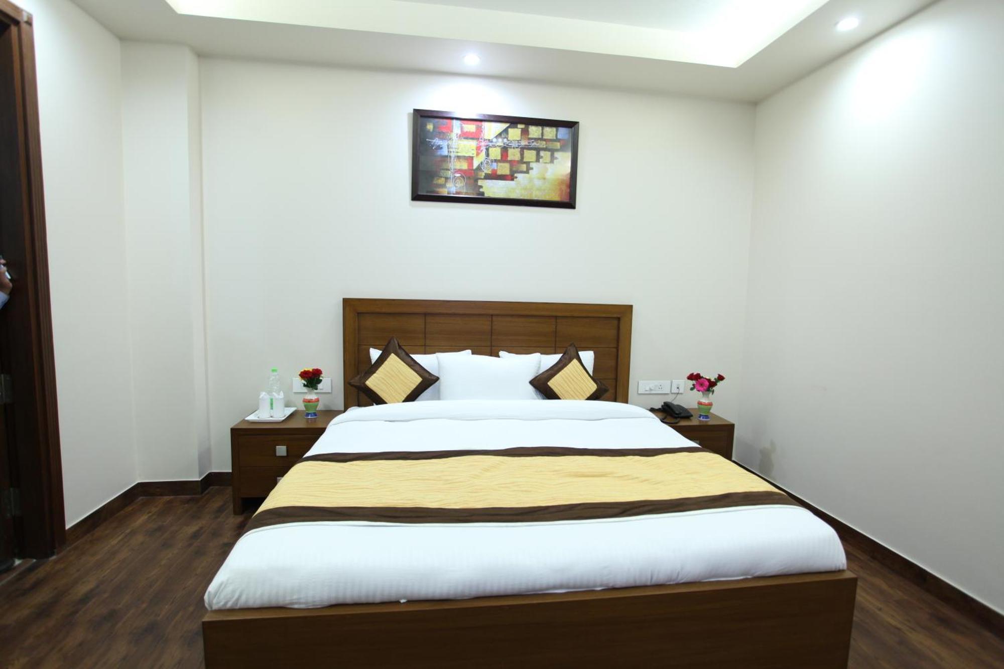 Hotel Hc Grand นิวเดลี ภายนอก รูปภาพ